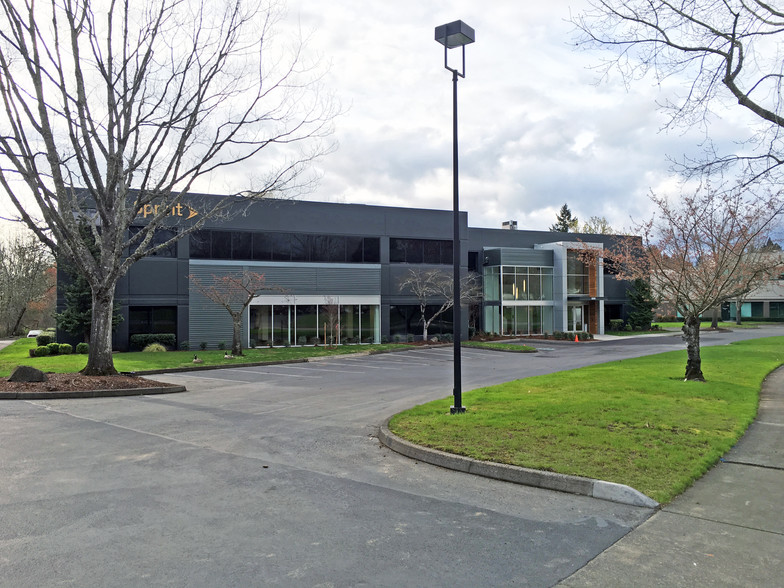 8905 SW Nimbus Ave, Beaverton, OR en alquiler - Foto del edificio - Imagen 3 de 12