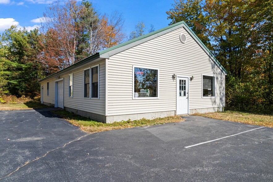 1907 Sanford Rd, Wells, ME en venta - Foto del edificio - Imagen 2 de 35