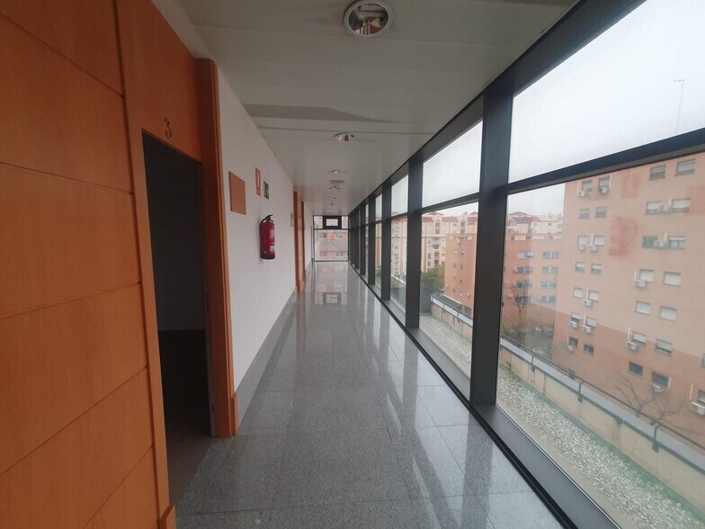 Oficina en SEVILLA, Sevilla en venta - Vestíbulo - Imagen 2 de 12