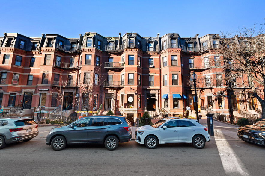 215 Newbury St, Boston, MA en alquiler - Foto del edificio - Imagen 2 de 3