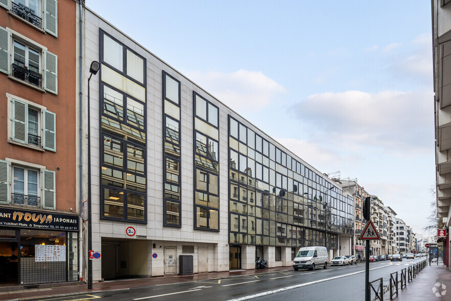 130 Rue Victor Hugo, Levallois-Perret en alquiler - Foto del edificio - Imagen 3 de 3