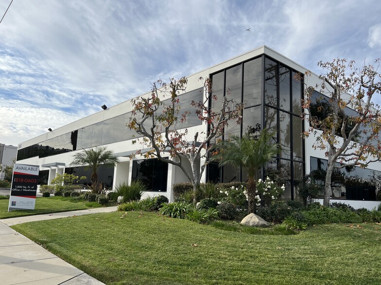 2675 Junipero Ave, Signal Hill, CA en alquiler - Foto del edificio - Imagen 1 de 16