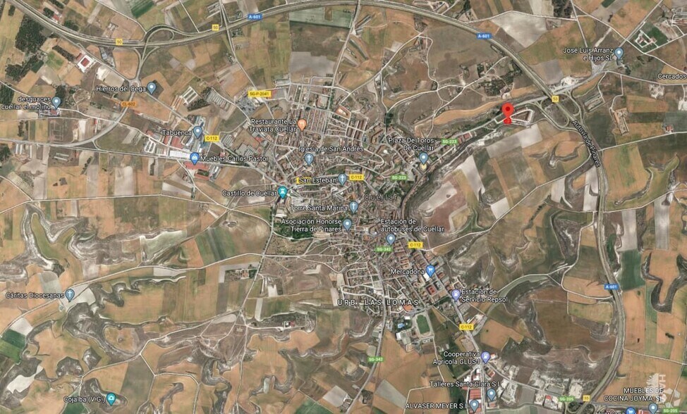 5R Calle de la Fuente la Bola, Cuéllar, Segovia en venta - Foto del edificio - Imagen 3 de 4