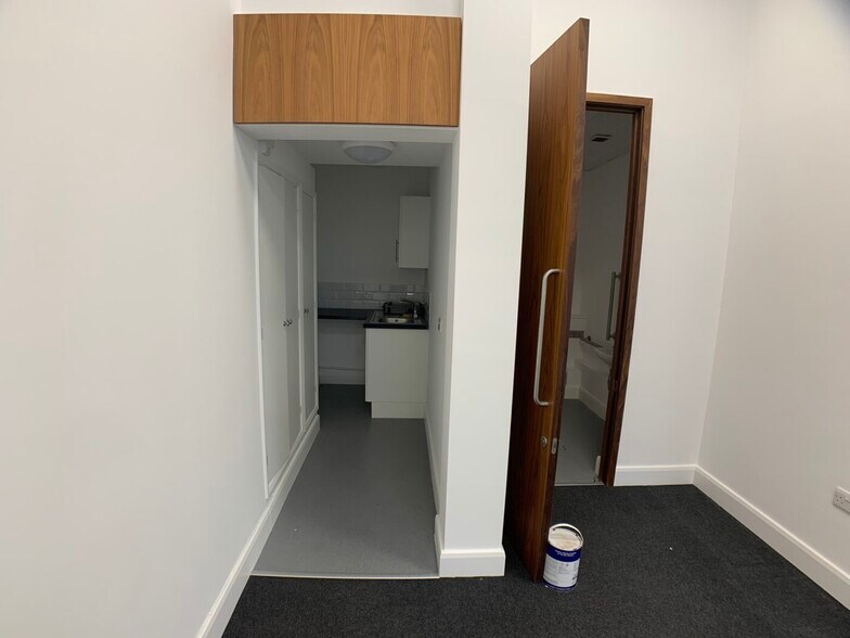 29-35 High St, Crawley en alquiler - Foto del interior - Imagen 3 de 7