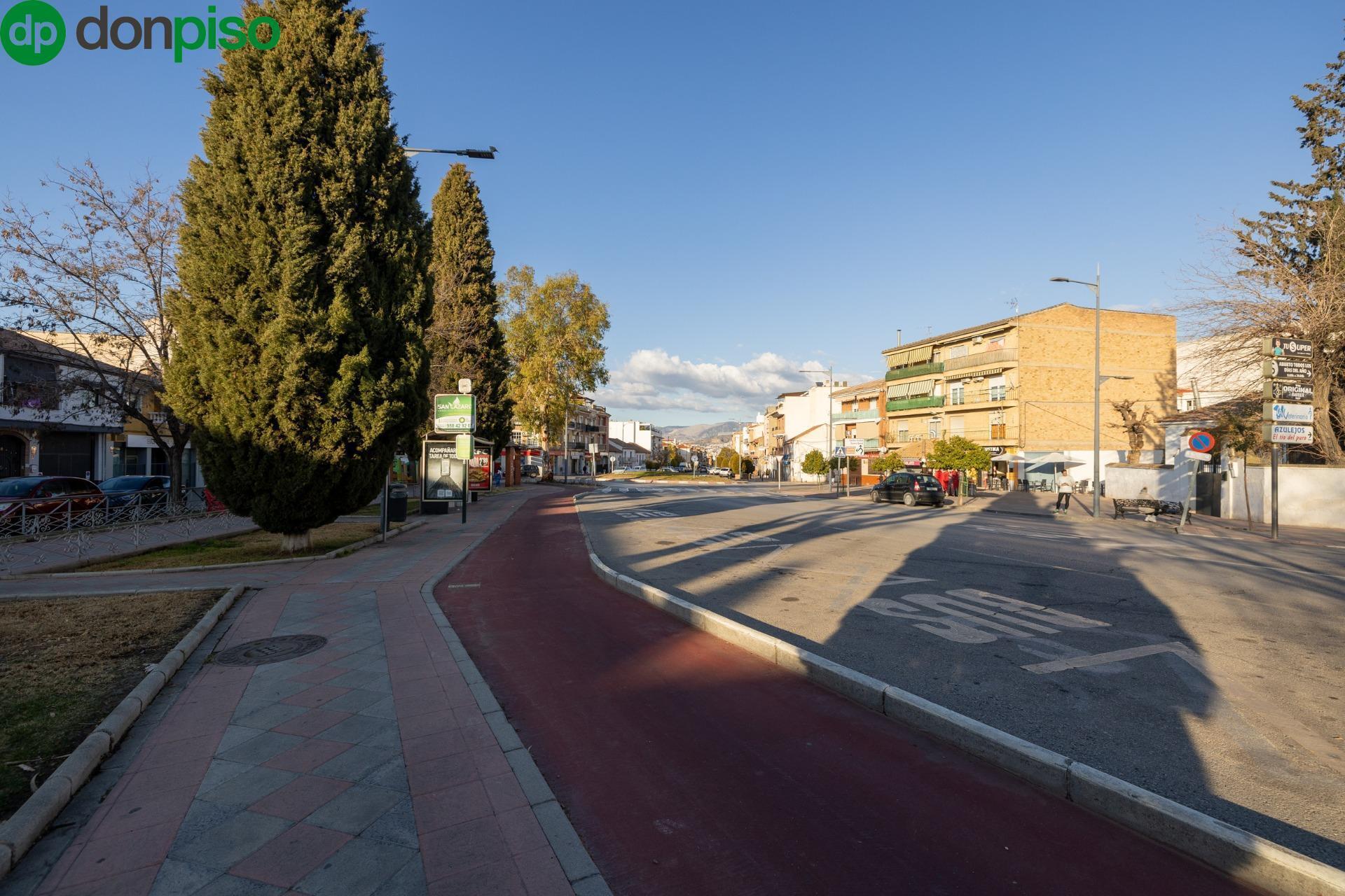 Calle Tierno Galván, 5, Armilla, Granada en venta Foto principal- Imagen 1 de 27