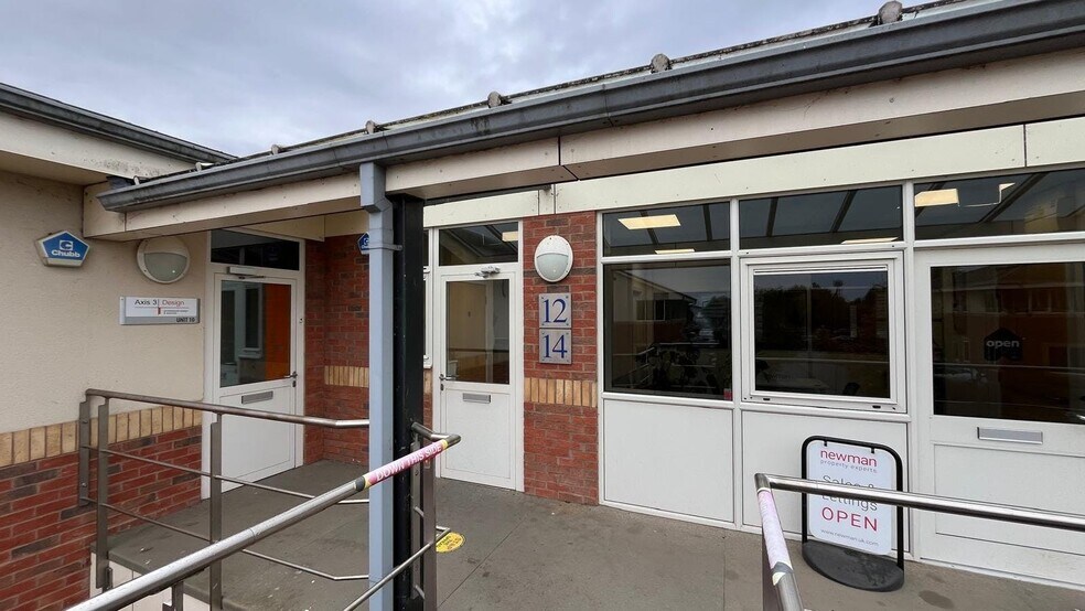 9-28 Athena Ct, Warwick en alquiler - Foto del edificio - Imagen 3 de 33