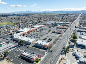 44204-44276 10th St W, Lancaster, CA - vista aérea  vista de mapa