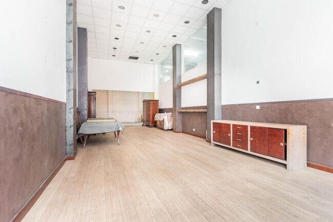 Más detalles de Avenida de Pablo Iglesias, 50, Gijón - Local en venta