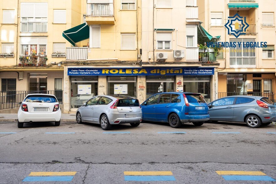 Calle Ángel Barrios, 3, Granada, Granada en venta - Foto del edificio - Imagen 3 de 32