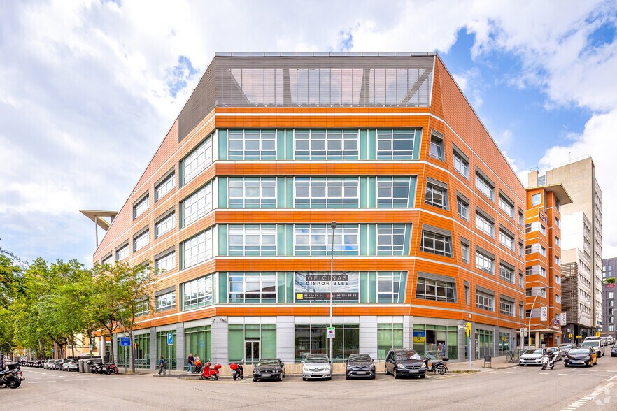 Carrer de Pamplona, 107-113, Barcelona, Barcelona en venta - Foto principal - Imagen 1 de 1