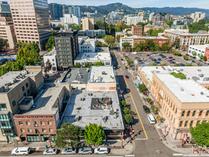 35 NW 3rd Ave, Portland, OR - VISTA AÉREA  vista de mapa - Image1