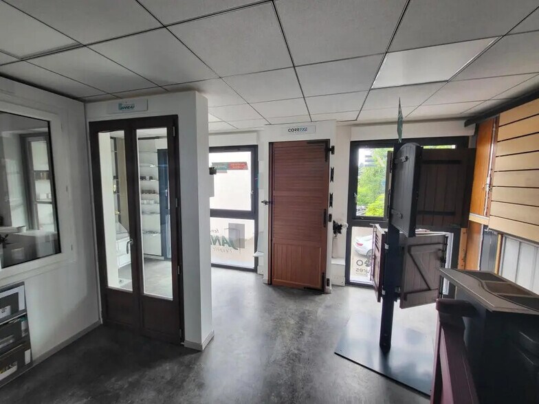 Oficina en Saint-Laurent-de-Mure en alquiler - Foto del interior - Imagen 2 de 4