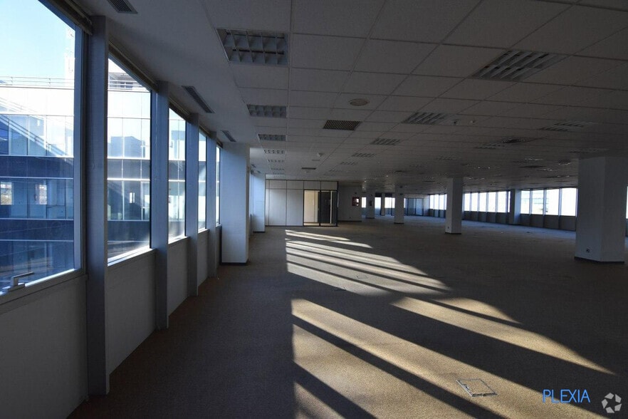 Oficina en San Sebastián de los Reyes, Madrid en venta - Foto del edificio - Imagen 2 de 26