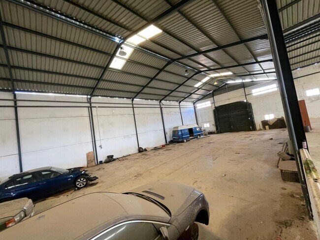 Más detalles de Nave en alquiler