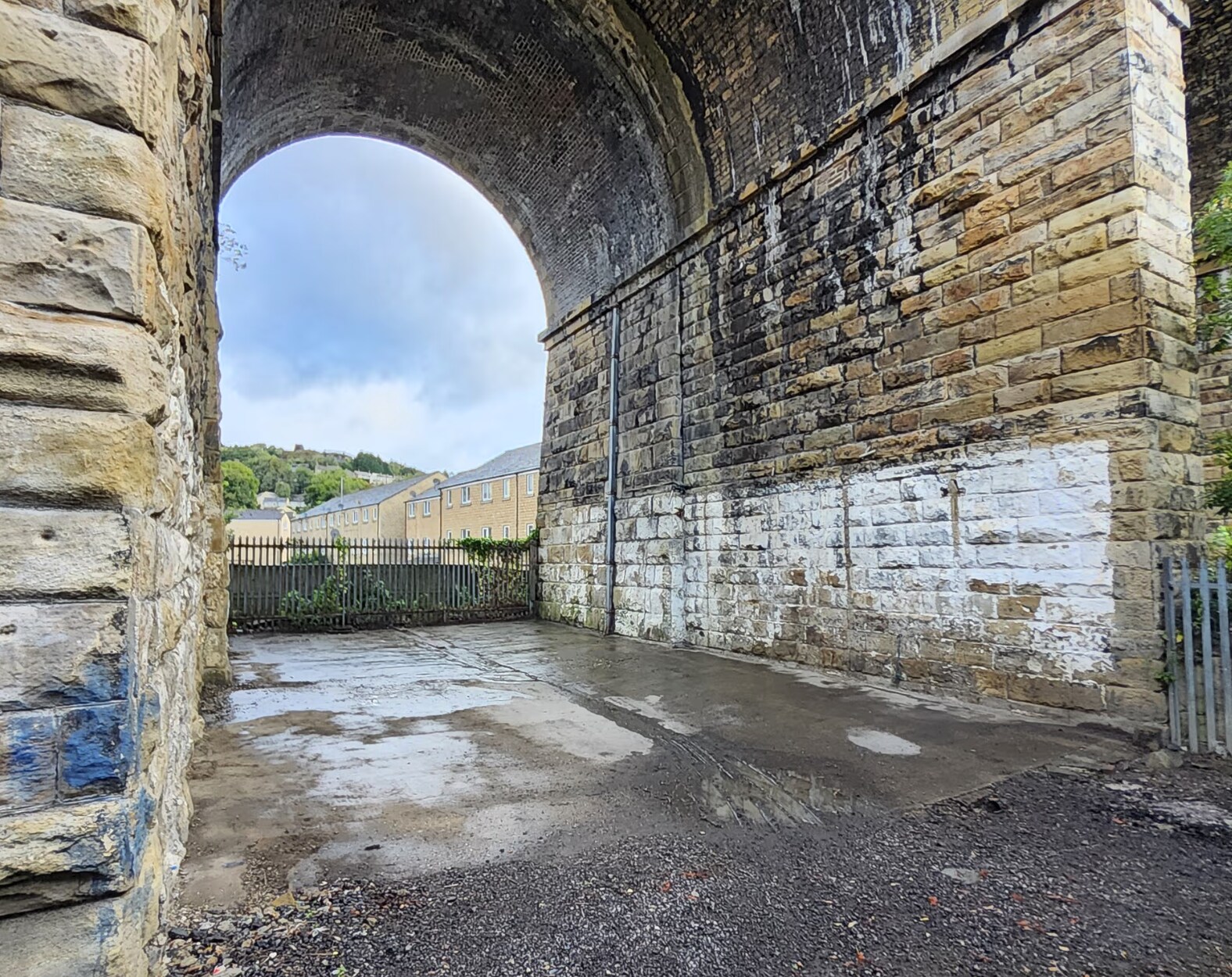 Crow Ln, Huddersfield en alquiler Foto principal- Imagen 1 de 2