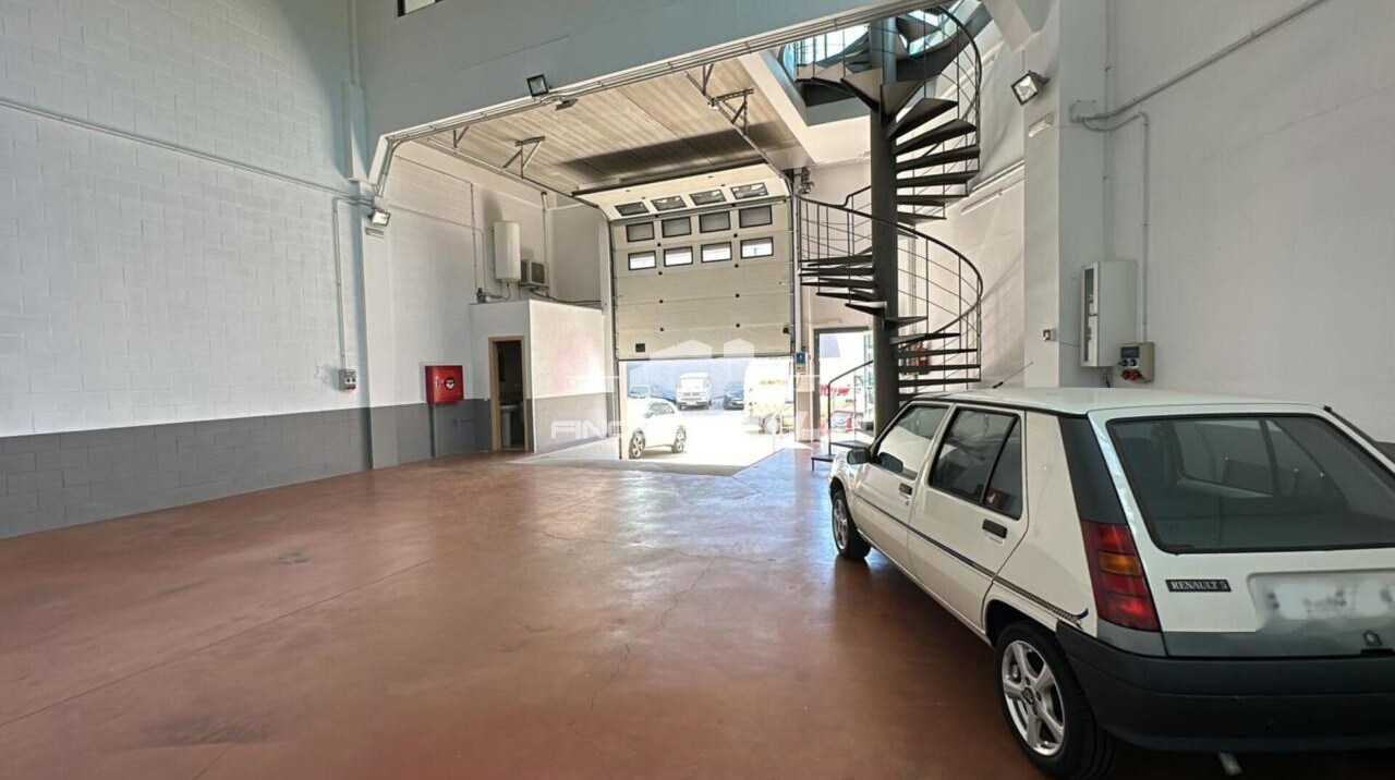 Malgrat de Mar, BAR 08380 - Unidad Pta. 8 - - Foto del interior - Image 1 of 5