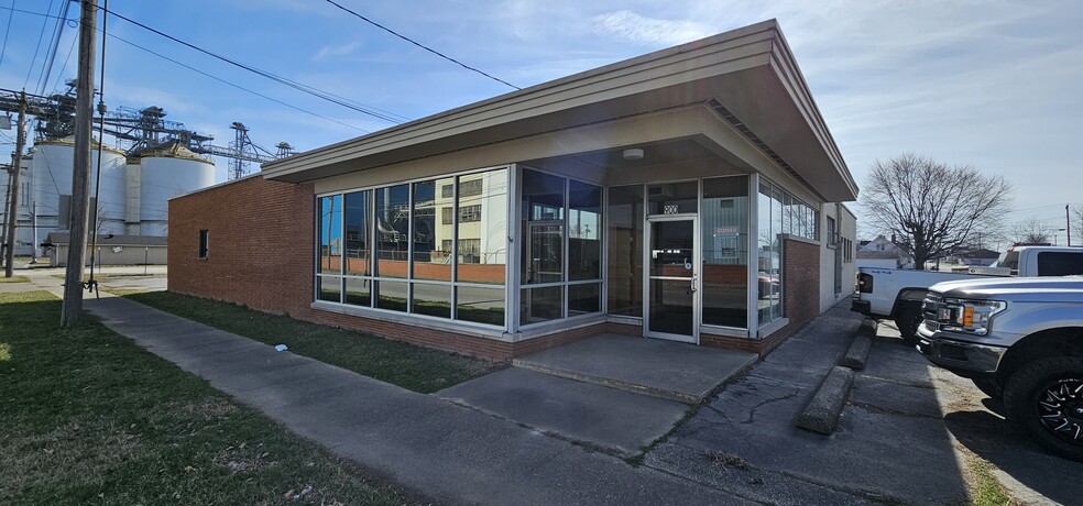 900 E 2nd St, Owensboro, KY en alquiler - Foto principal - Imagen 1 de 1