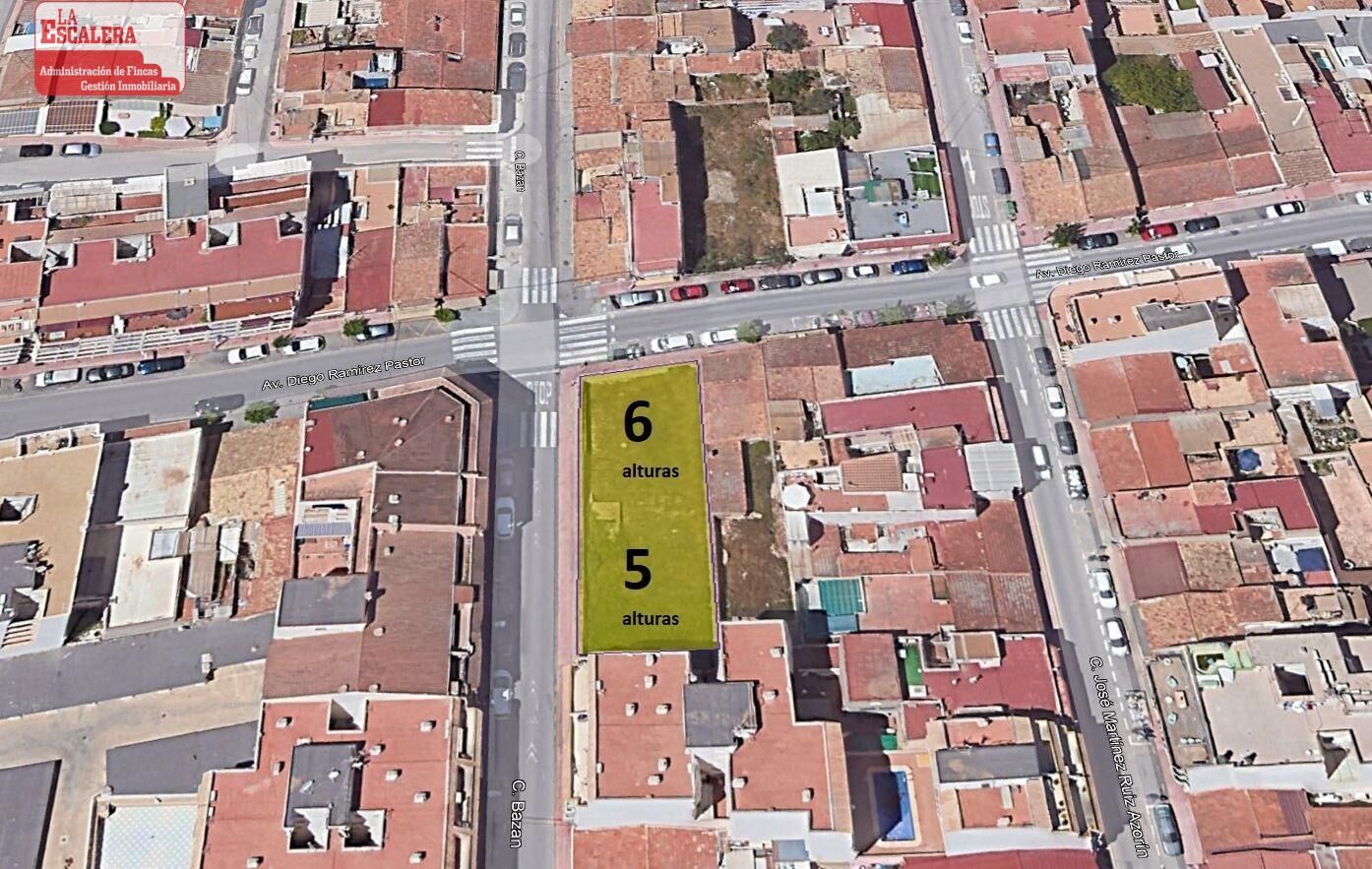 Avinguda Diego Ramírez Pastor, 130, Torrevieja, Alicante en venta Vista aérea- Imagen 1 de 3
