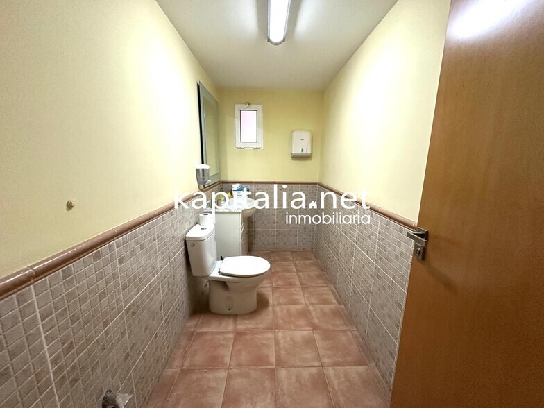 Oficina en Ontinyent, Valencia en venta - Foto del edificio - Imagen 3 de 17