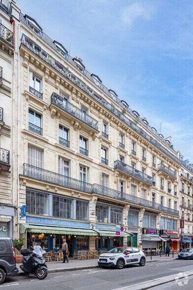 40 Rue Louis Blanc, Paris en venta - Foto del edificio - Imagen 3 de 4