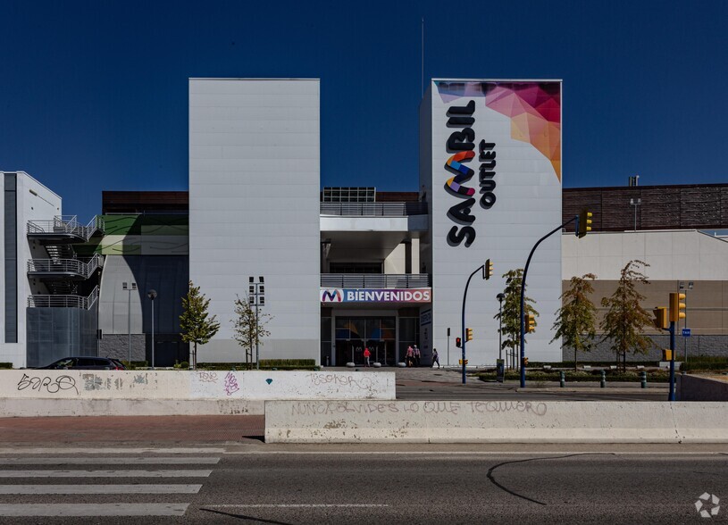 Local en Leganés, Madrid en alquiler - Foto del edificio - Imagen 3 de 3
