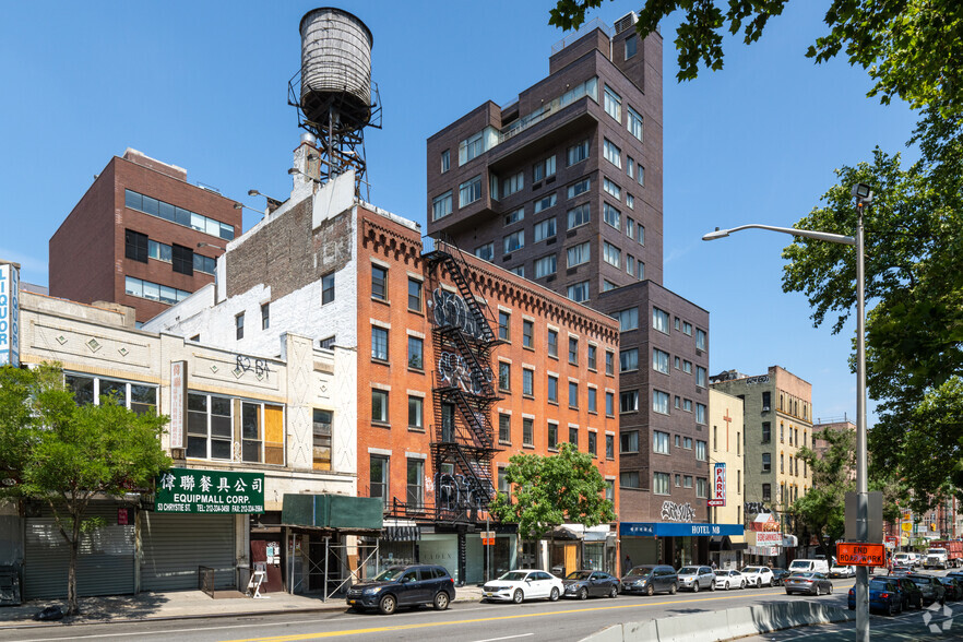 55 Chrystie St, New York, NY en alquiler - Foto del edificio - Imagen 1 de 10