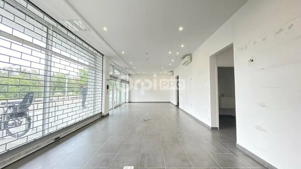 Local en Ostwald en venta - Foto del interior - Imagen 2 de 6