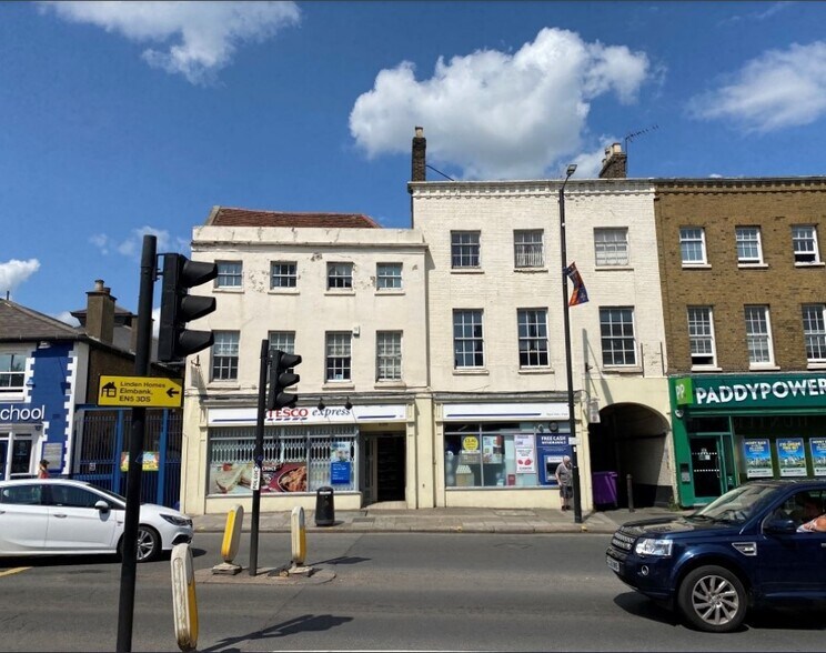 64-66 High St, Barnet en venta - Foto del edificio - Imagen 1 de 4