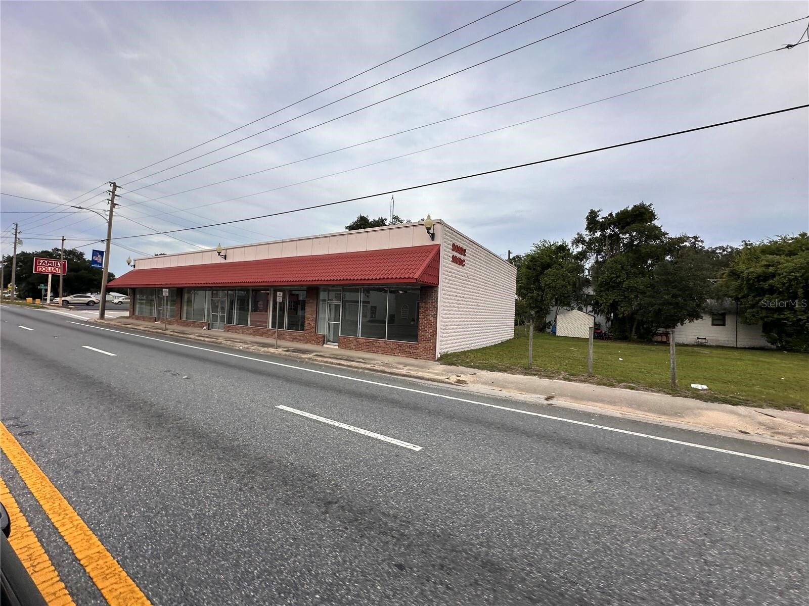 310 N Main St, Wildwood, FL en alquiler Foto principal- Imagen 1 de 2