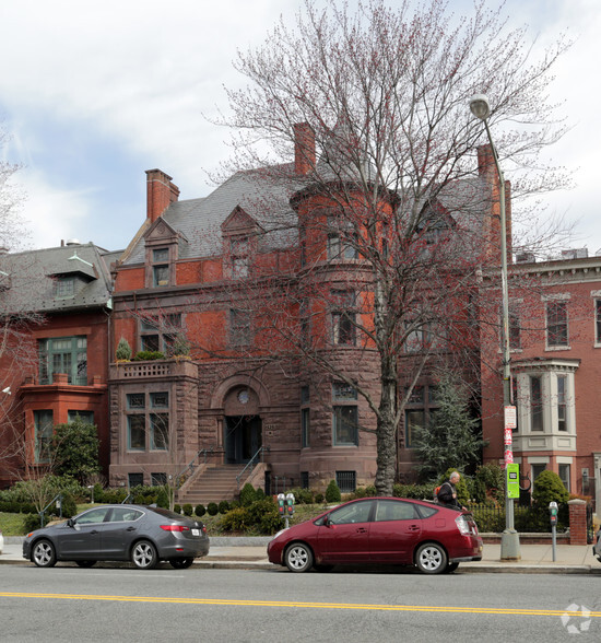 2025 Massachusetts Ave NW, Washington, DC en venta - Foto del edificio - Imagen 1 de 23