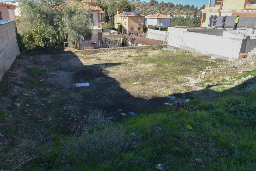 Calle Rosalía de Castro, 4, Alhendín, Granada en venta - Foto del edificio - Imagen 3 de 17
