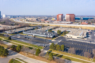 50 Kirts Blvd, Troy, MI - VISTA AÉREA  vista de mapa - Image1