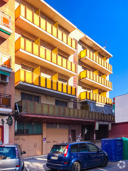 Calle Nápoles, 17, Leganés, Madrid en venta - Foto del edificio - Imagen 2 de 2