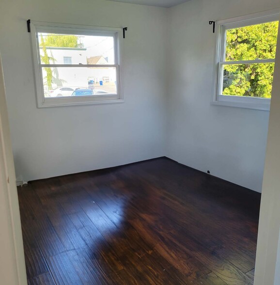 1915 SE Pershing St, Portland, OR en venta - Foto del edificio - Imagen 3 de 7