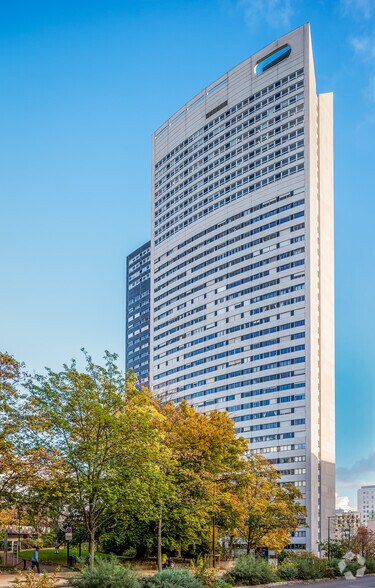 20 Ter Rue De Bezons, Courbevoie en venta - Foto del edificio - Imagen 2 de 14