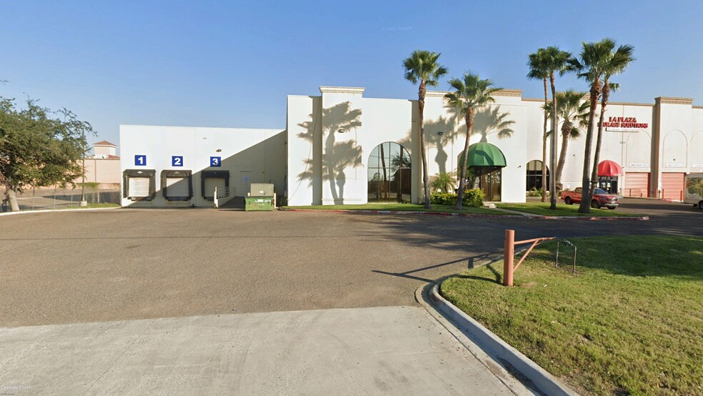 1821 S Bicentennial Blvd, McAllen, TX en alquiler - Foto principal - Imagen 1 de 1