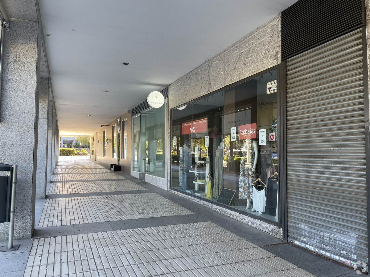 Calle Camilo José Cela, 5, Las Rozas de Madrid, MAD 28230 -  -  - Foto del interior - Image 1 of 7