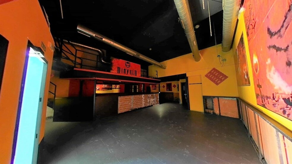 Local en Villablino en venta - Foto del edificio - Imagen 1 de 8