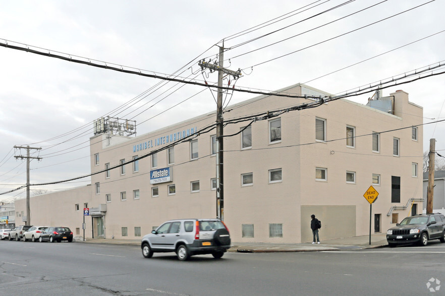 161-01 Rockaway Blvd, Jamaica, NY en alquiler - Foto del edificio - Imagen 1 de 8