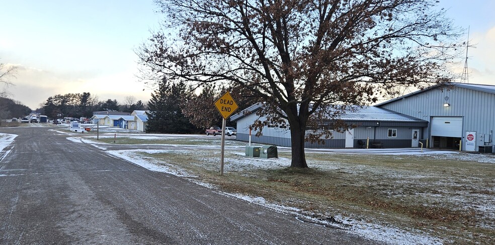 11786 E Melby Rd, Chippewa Falls, WI en alquiler - Foto del edificio - Imagen 2 de 4