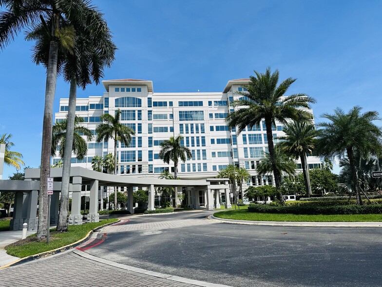 1000 S Pine Island Rd, Plantation, FL en alquiler - Foto del edificio - Imagen 2 de 18