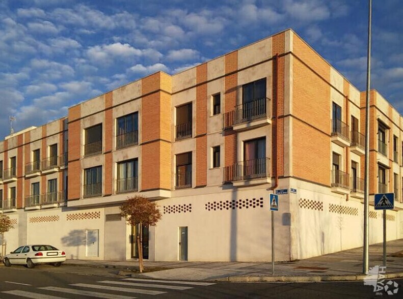 Edificio residencial en Segovia, Segovia en venta - Foto del edificio - Imagen 2 de 2