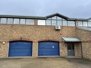 Newark Clos, Royston en alquiler Foto del edificio- Imagen 2 de 4