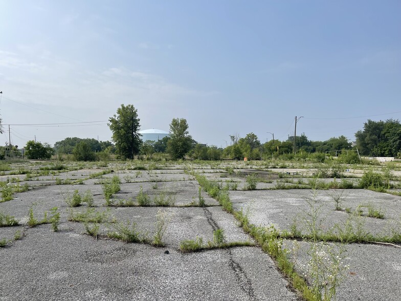 1919 Madison Ave, Indianapolis, IN en venta - Foto del edificio - Imagen 3 de 6