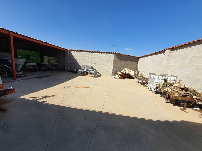 Nave en Villacañas, Toledo en venta - Foto del edificio - Imagen 3 de 3