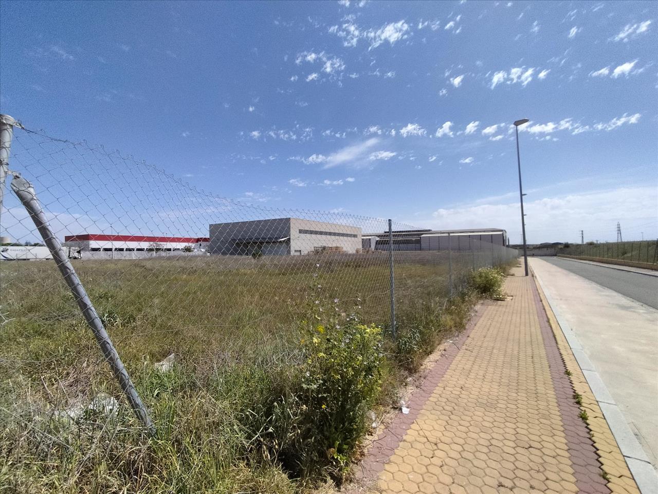 los Palillos Catorce, Alcalá de Guadaíra, Sevilla en venta Foto principal- Imagen 1 de 19