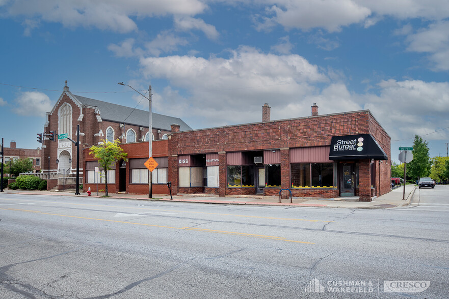 16300-16306 Detroit Ave, Cleveland, OH en alquiler - Foto del edificio - Imagen 2 de 18