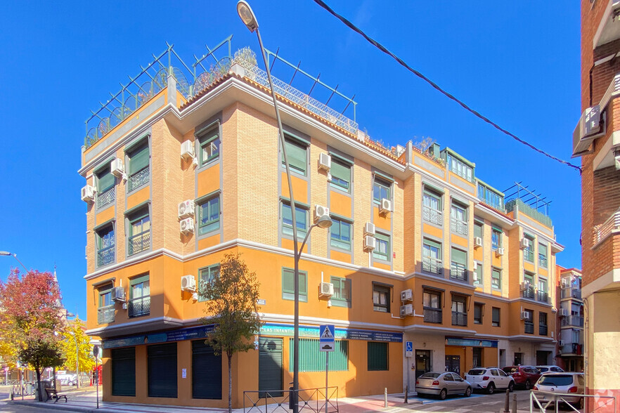 Local en Getafe, Madrid en alquiler - Foto del edificio - Imagen 3 de 3