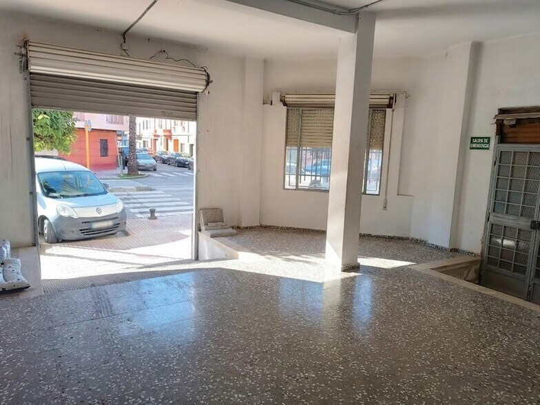 Local en Carcaixent, Valencia en venta - Foto del interior - Imagen 1 de 16