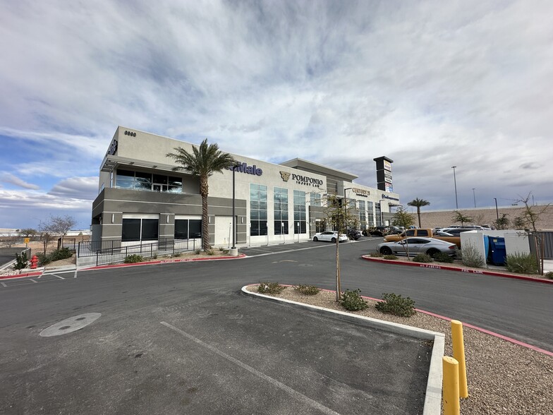 6590 S Rainbow Blvd, Las Vegas, NV en alquiler - Foto del edificio - Imagen 2 de 4